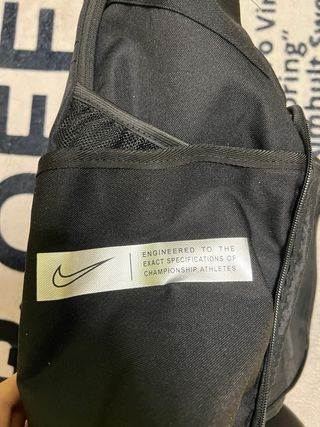 Mochila Nike Elite Negra