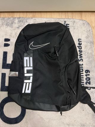 Mochila Nike Elite Negra