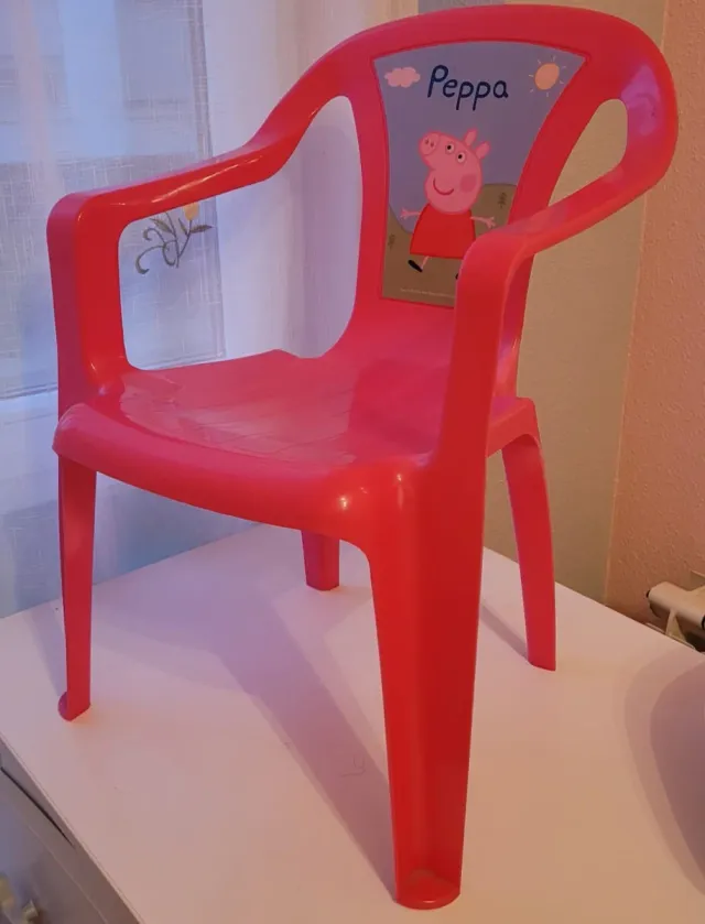 Silla infantil Peppa Pig roja