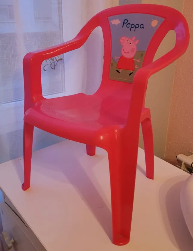 Silla infantil Peppa Pig roja
