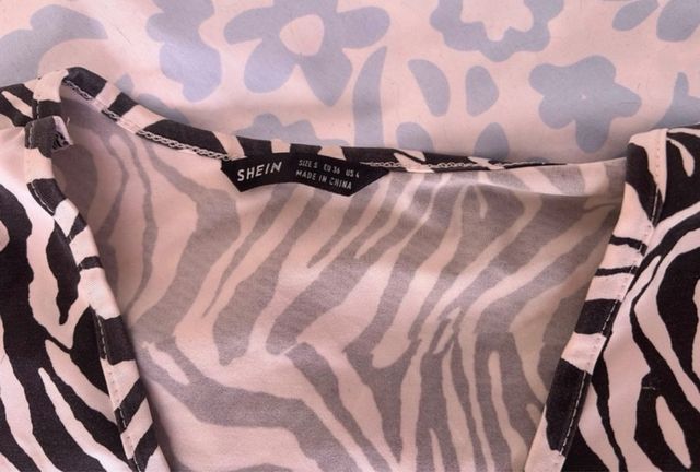 Crop Top Cebra Shein Talla S