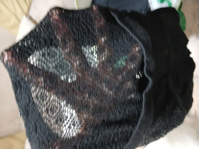 Camiseta negra de manga larga