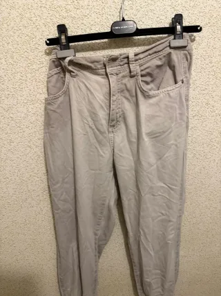 Pantalones grises de chándal