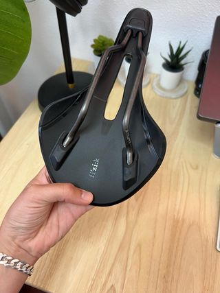 Sillín Fizik Antares - sillín de alta gama