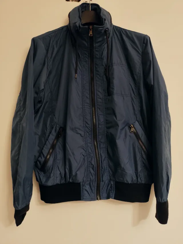 Cortavientos Bomber Zara Talla XL