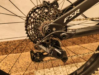 E-bike Specialized Turbo Levo FSR BATERÍA NUEVA