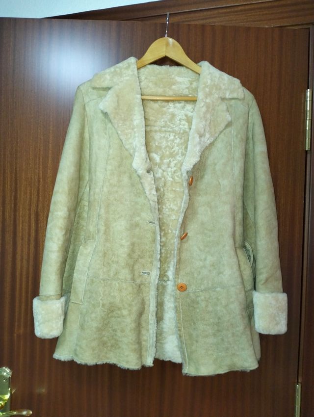 Abrigo de piel ovino beige/marrón