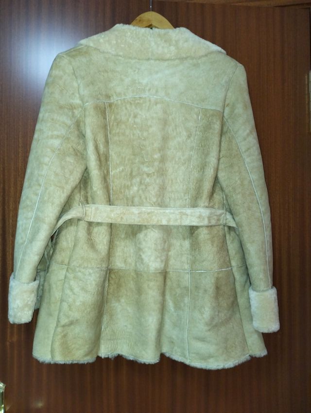 Abrigo de piel ovino beige/marrón