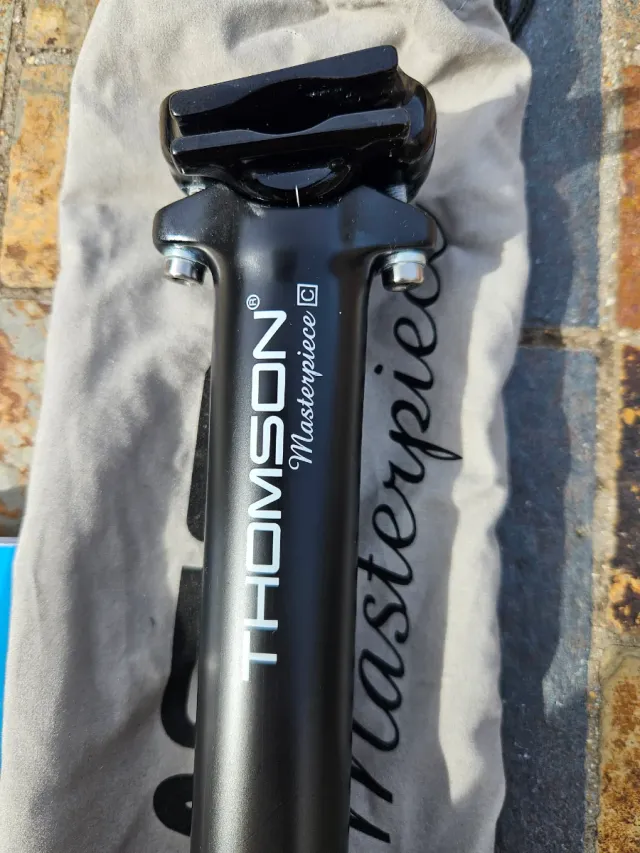 Tija Thomson Masterpiece Carbon30.9 x 350