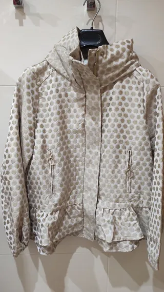 Cazadora mujer beige y dorada talla L