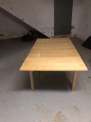Mesa de comedor extensible de madera