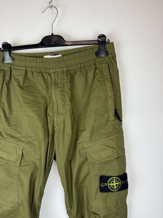 Pantaloni cargo verdi Stone Island