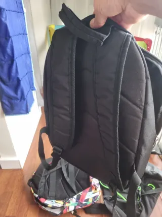 Mochila Fila Negra y Verde