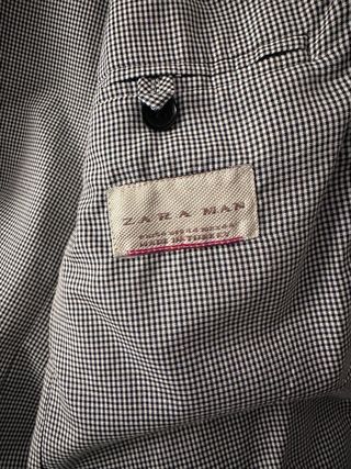 Blazer gris con coderas