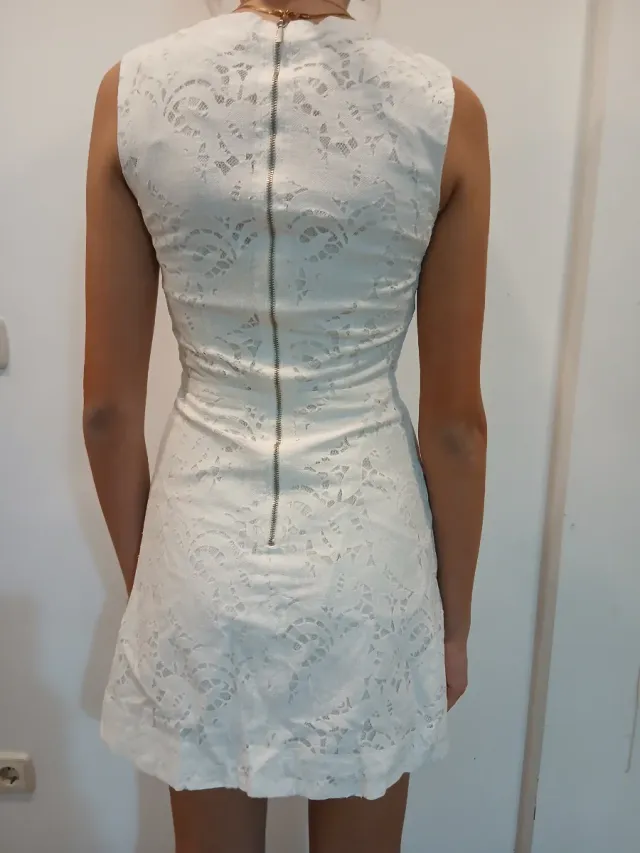 Vestido blanco de encaje