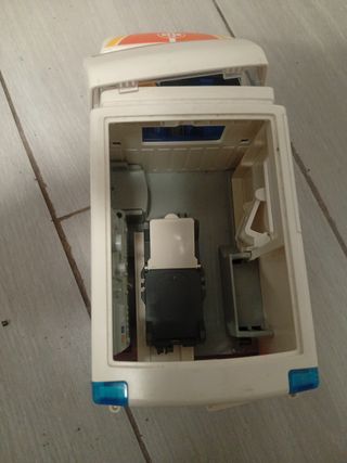 Playmobil Parque Bomberos y Ambulancia