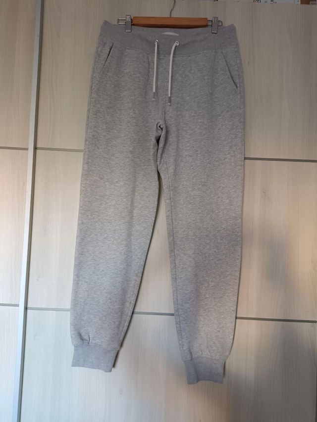 Pantalones deportivos grises Pier One