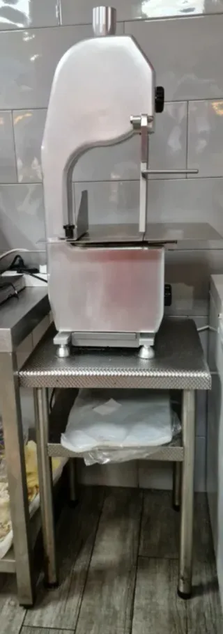 Sierra de huesos profesional