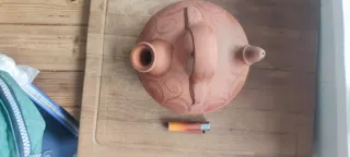 Botijo antiguo de barro