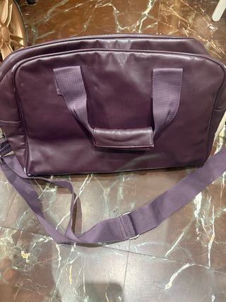 Bolso deportivo Puma morado y beige