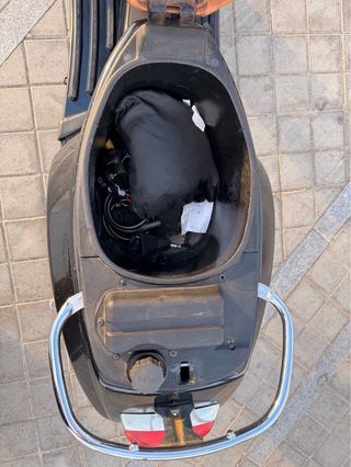 Vespa Lx 125cc - Muy buen estado