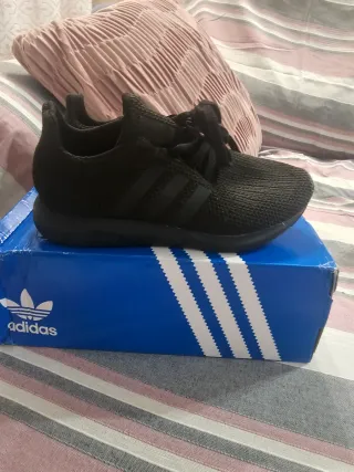 Zapatillas Adidas Negras