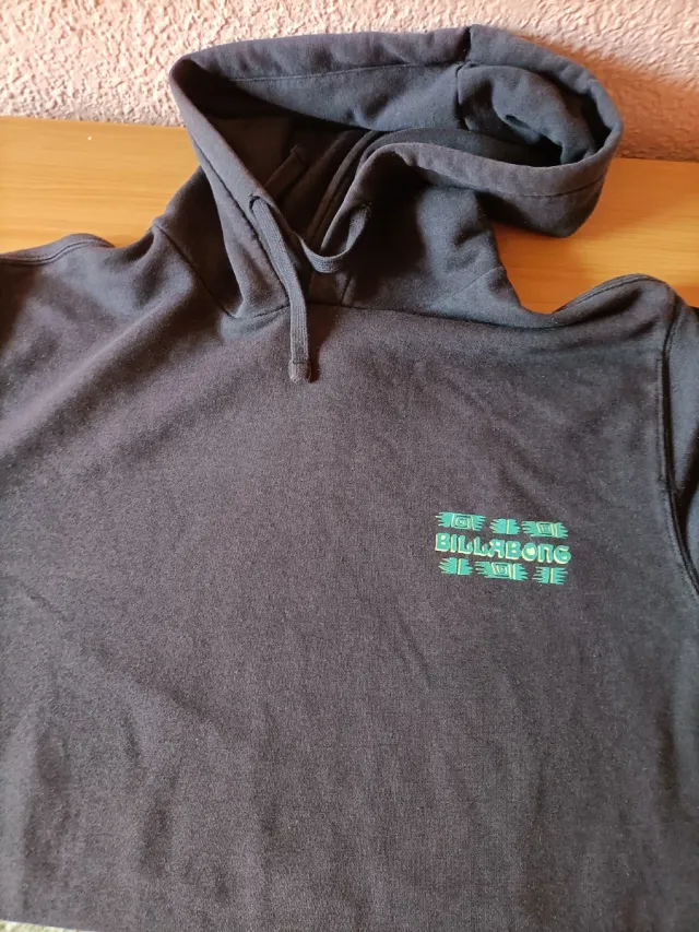 Sudadera Marca Billabong con estampado de sol