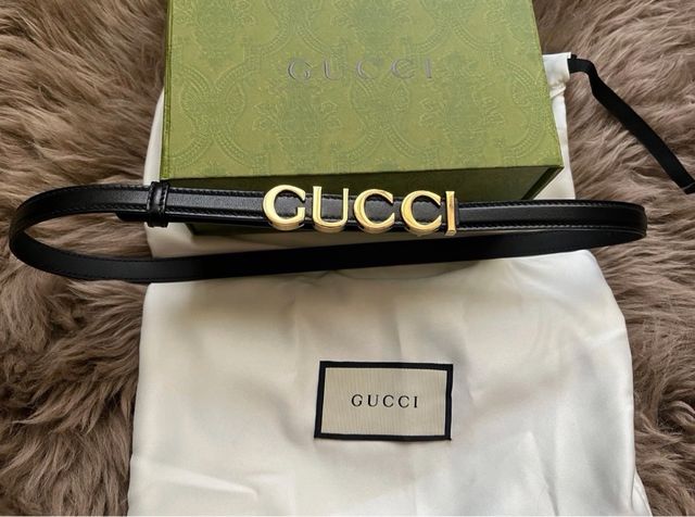 Cinturón Gucci Negro Hebilla Dorada Mujer