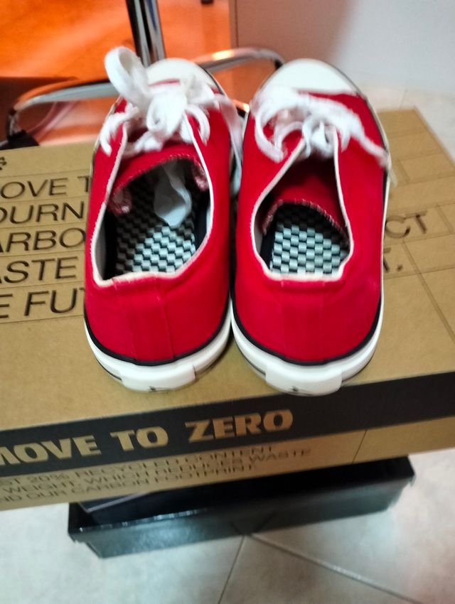 Zapatillas rojas mujer