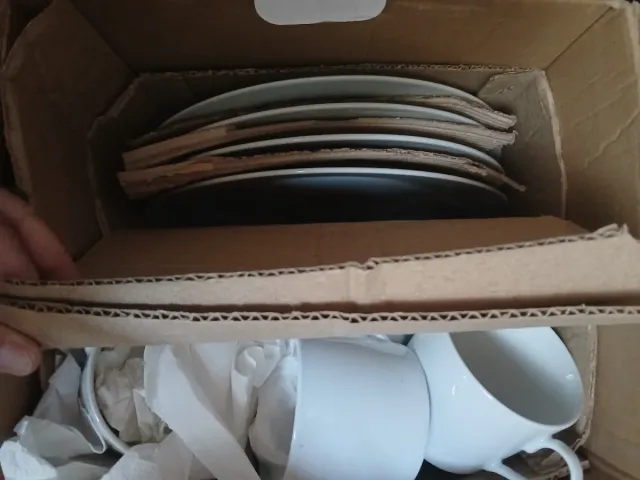 Vajilla BBVA Porcelana 33 Piezas Mikasa