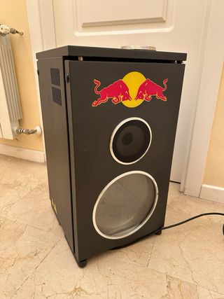 Mini Nevera RedBull Altavoz