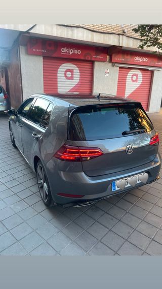 Volkswagen Golf 7.5 R-Line 1.6 TDI DSG