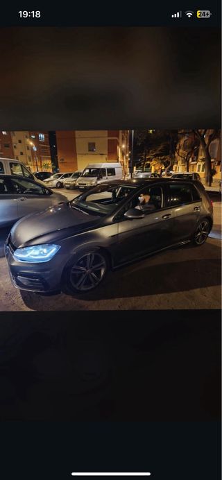 Volkswagen Golf 7.5 R-Line 1.6 TDI DSG