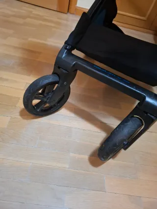 Silla de paseo y capazo Marca Jane Modelo Muum