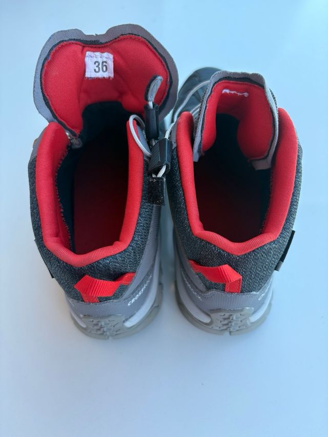 Botas montaña niño Decathlon T.36