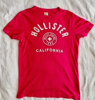 Camiseta Hollister Fucsia Beach Guard