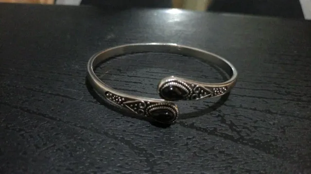 Pulsera Acero Inoxidable con Piedra Negra