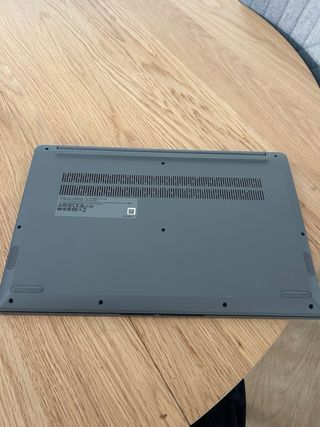 Ordenador portátil Lenovo Plata