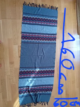 8 Bufandas/Pañuelos/Mantas