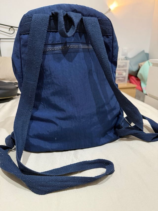 Mochila azul