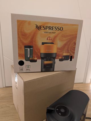 Nespresso Vertuo Pop Macchina Caffè Nuova + Caps