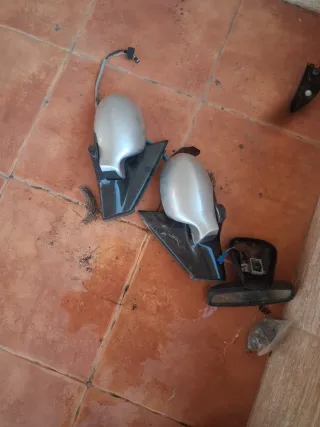 Faro Citroën5 2002) Despiece el está casi