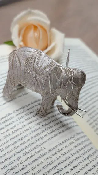 Elefante de plata filigrana