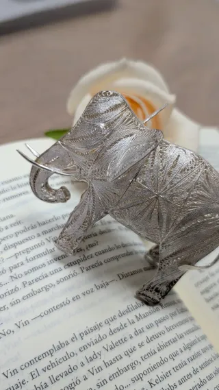 Elefante de plata filigrana