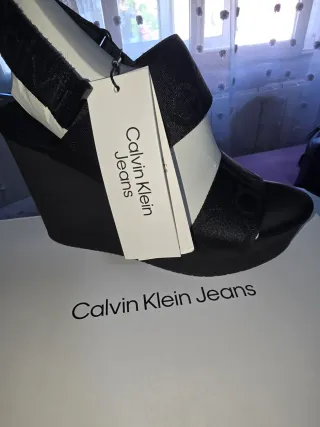 Sandalias Calvin Klein Jeans Negras Nuevas