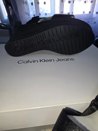Sandalias Calvin Klein Jeans Negras Nuevas