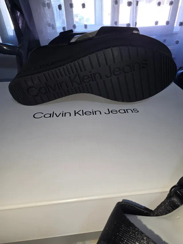 Sandalias Calvin Klein Jeans Negras Nuevas