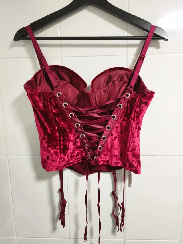Corsé de terciopelo Granate