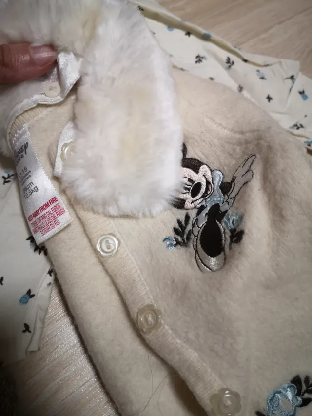 Conjunto Minnie Mouse niña invierno