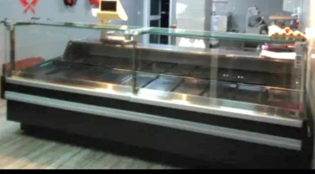 Vitrina refrigerada 3 m. con cámara